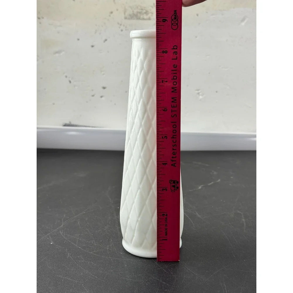 EO Brody Co White Milk Glass Bud Vase Diamond Quilted Pattern 9 Inch USA Made‎